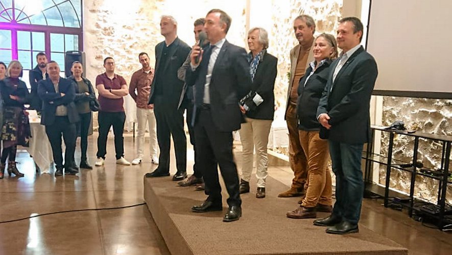Cœur d'Hérault : le Salagou en chanson réserve de belles surprises pour cet été